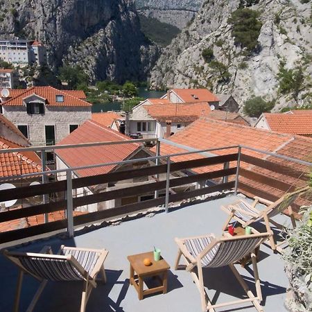 Hostel Omiš Extérieur photo